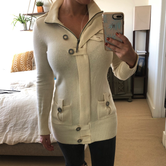 KENSIE Cream Sweater - Picture 1 of 5